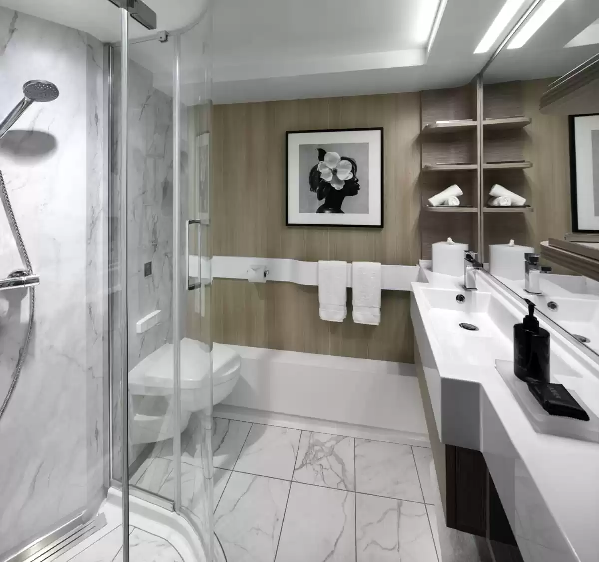 el Celebrity Edge :   21