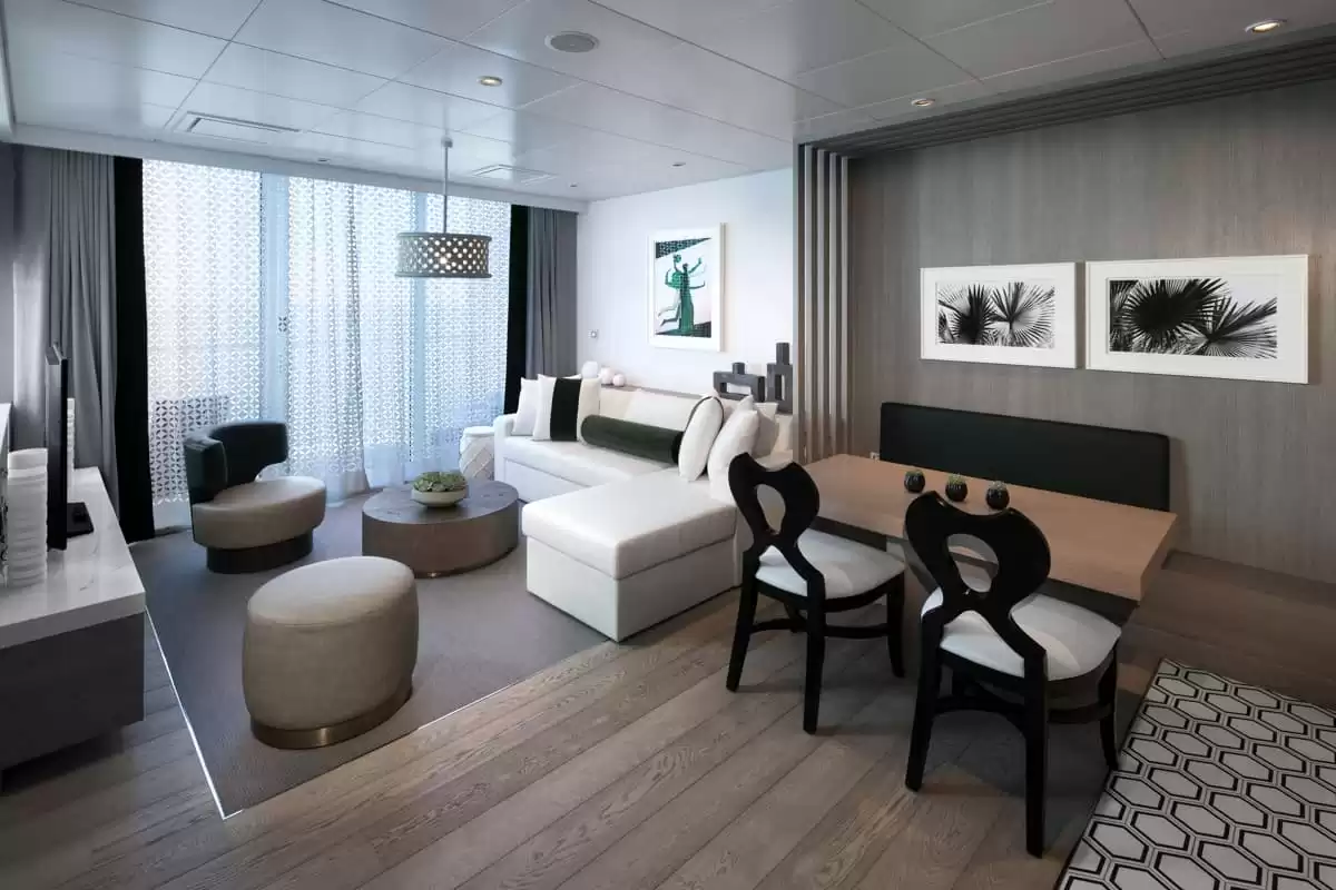 el Celebrity Edge :   24