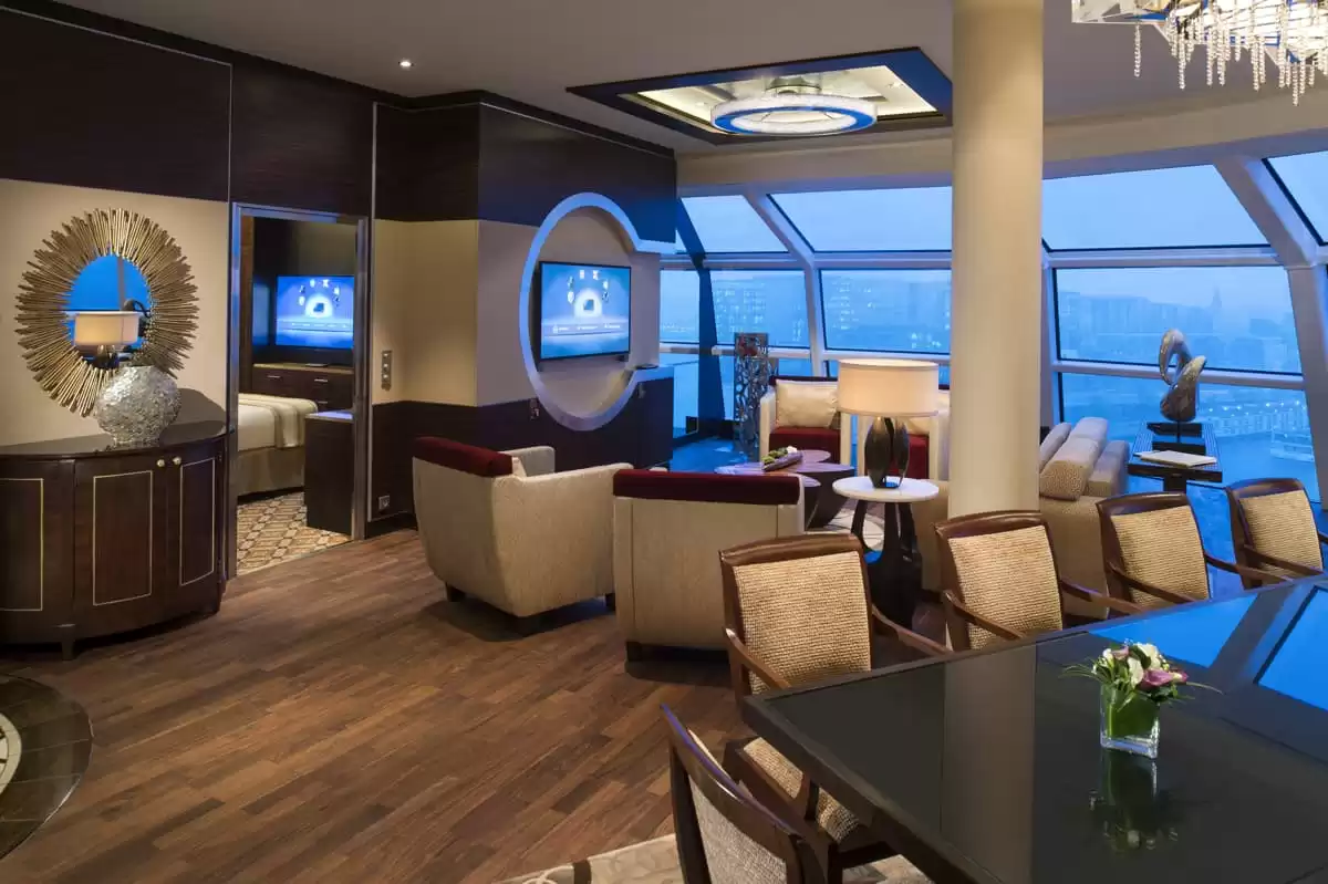 el Celebrity Reflection :   4