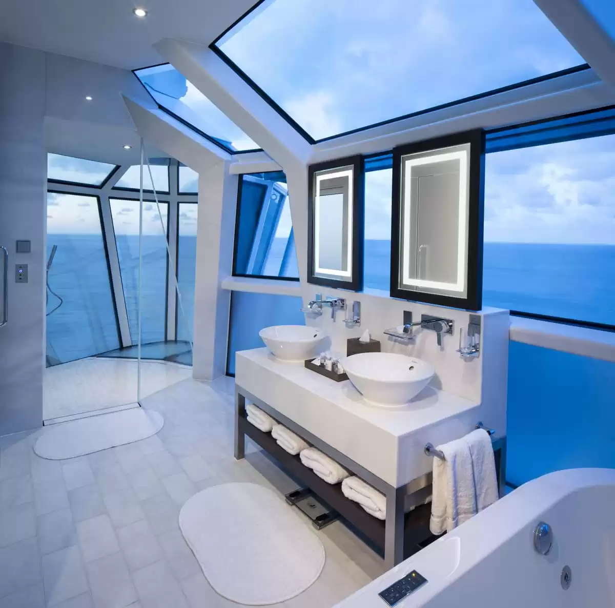 el Celebrity Reflection :   5