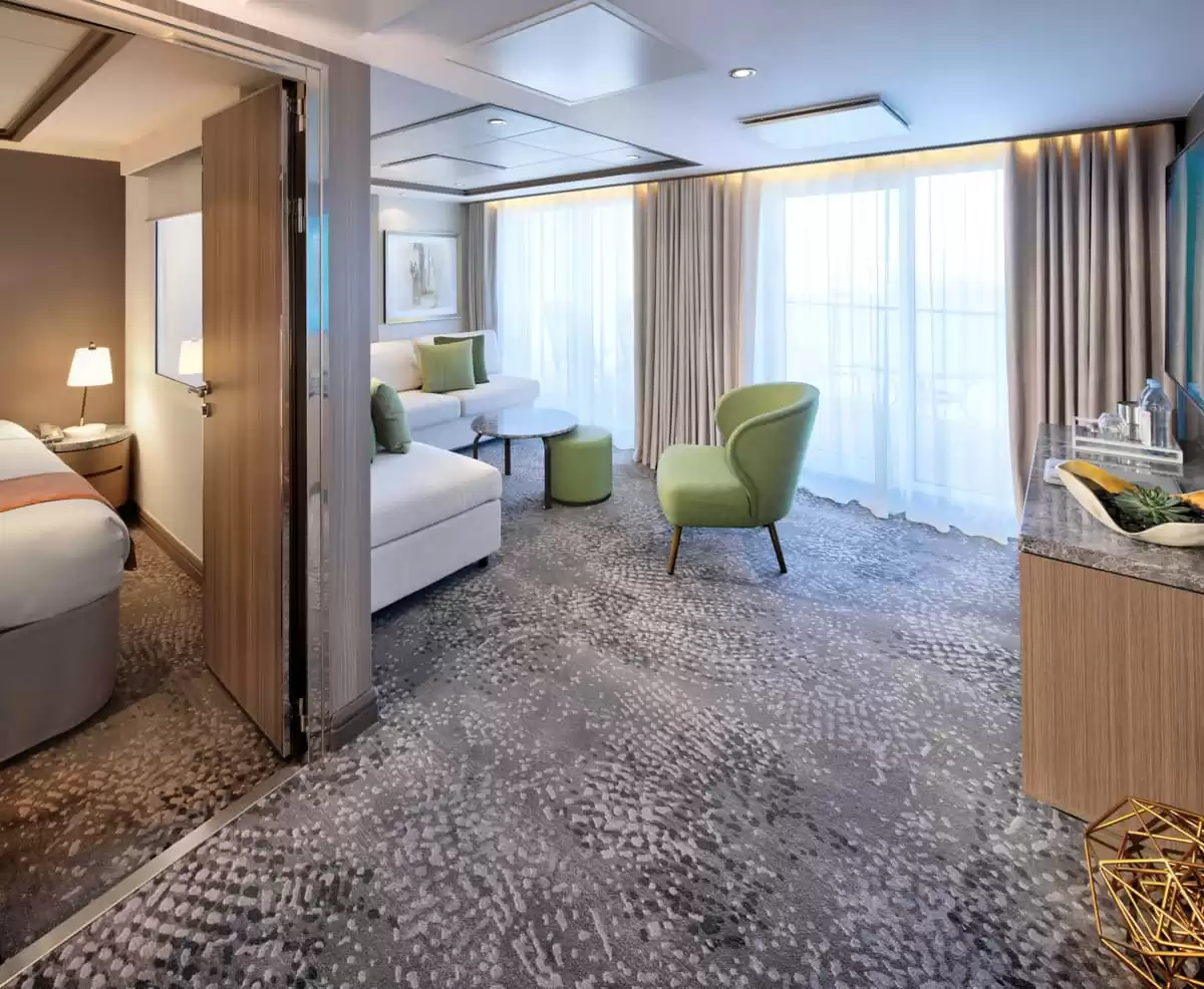 el Celebrity Silhouette :   12