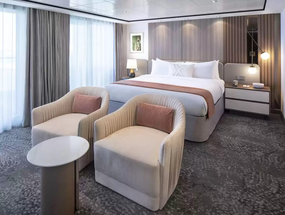 el Celebrity Silhouette :   17
