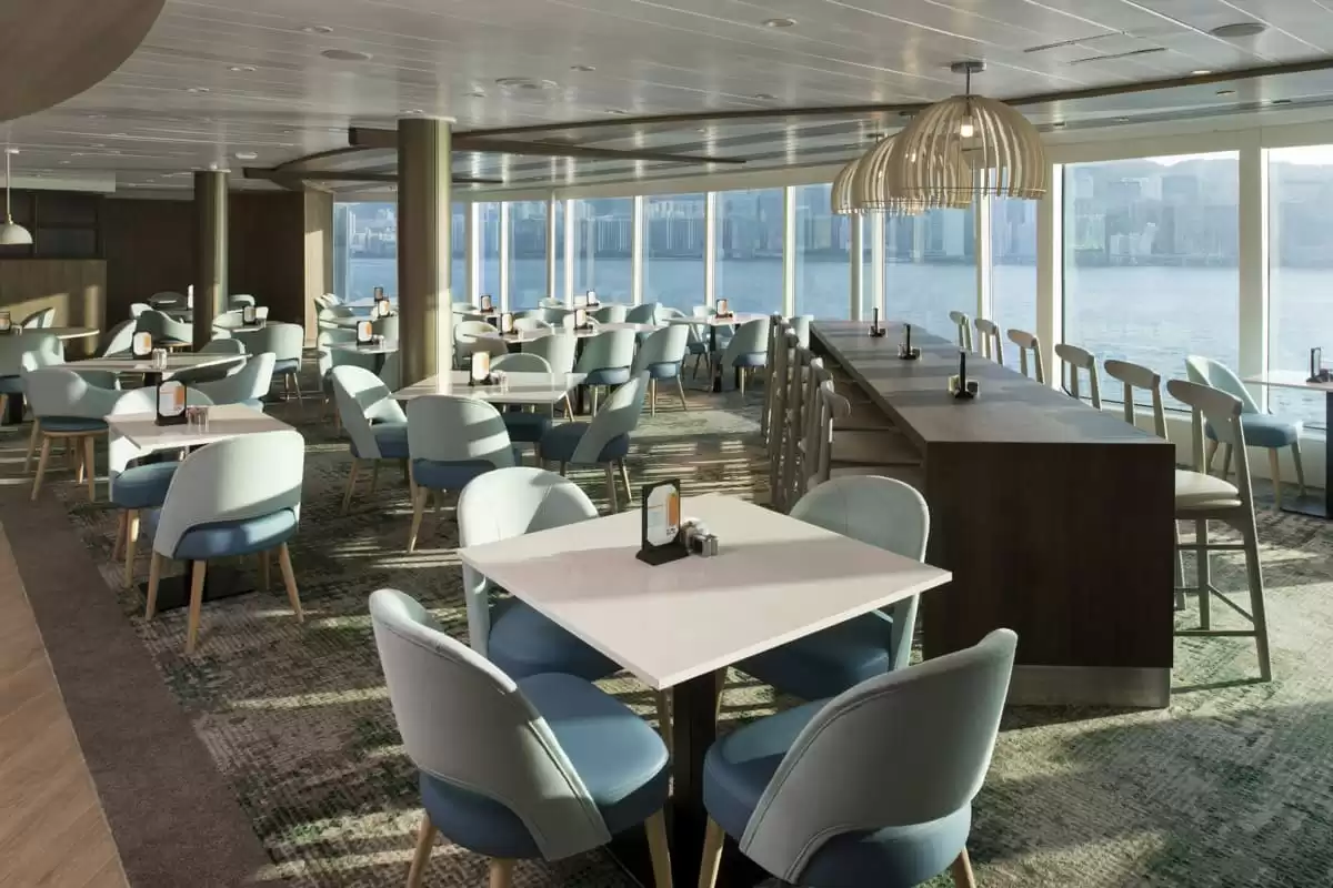 el Celebrity Summit :  cabine 10