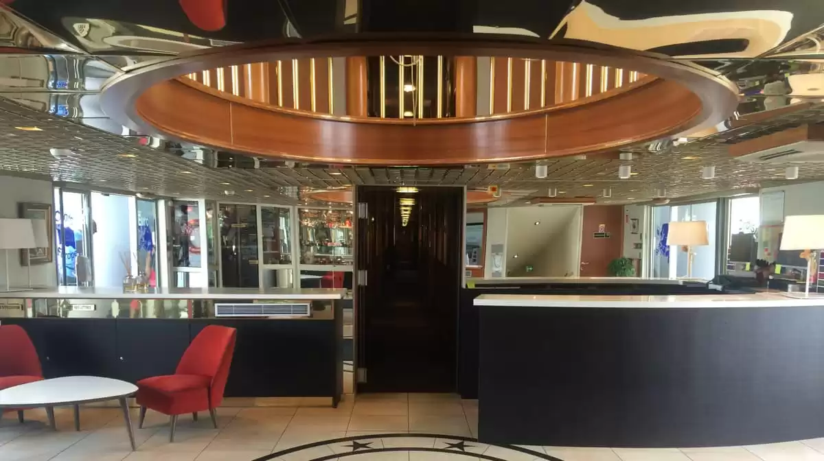 el MS Europe :  cabine 1