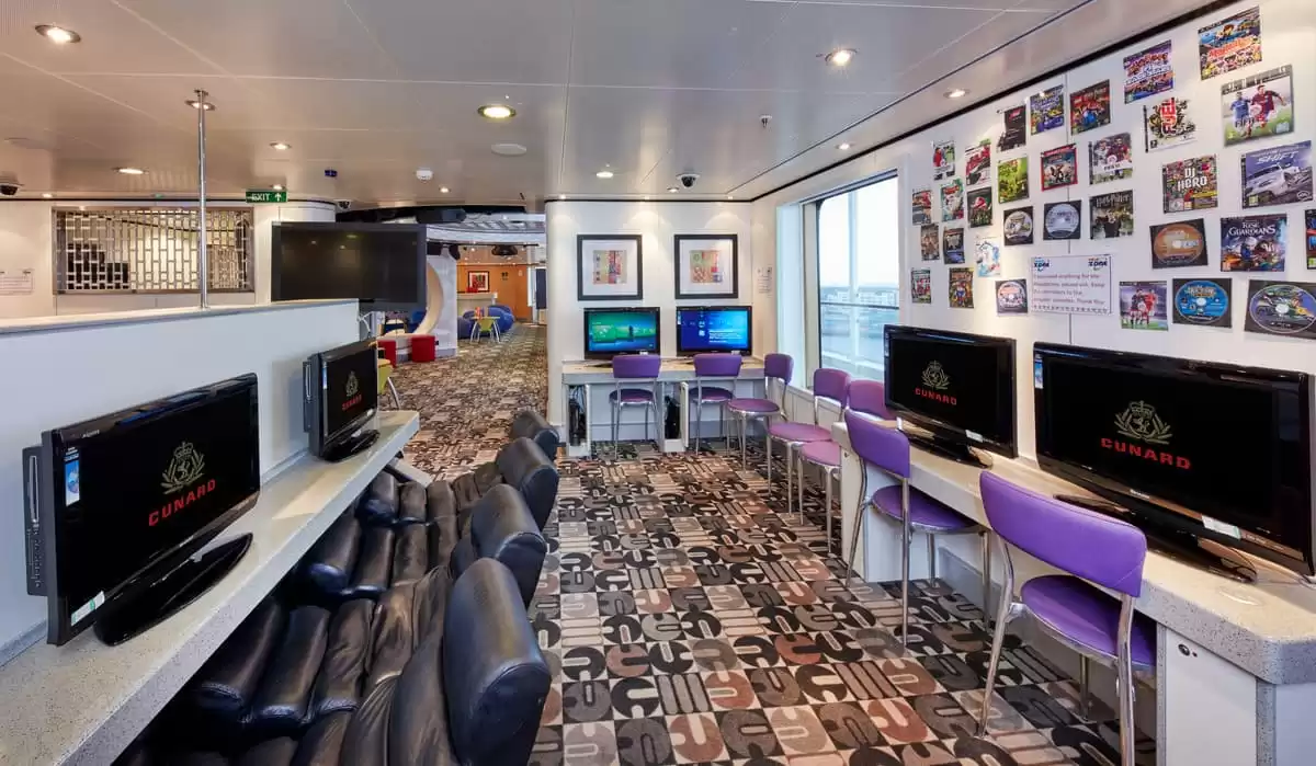 el Queen Elizabeth :  cabine 15