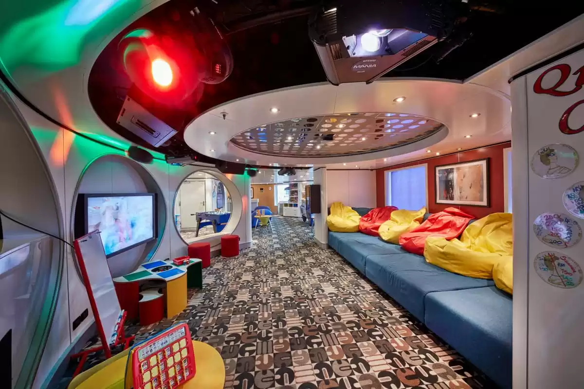 el Queen Elizabeth :  cabine 16