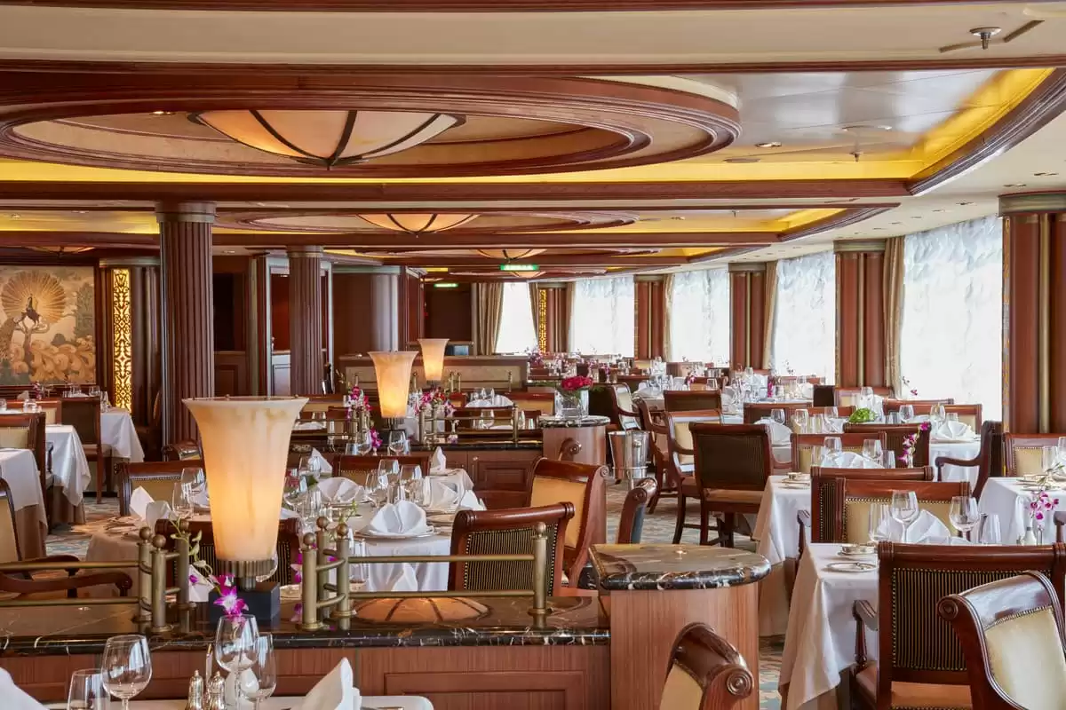 el Queen Elizabeth :  cabine 32