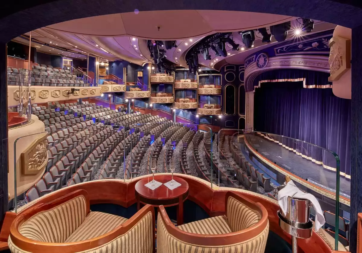 el Queen Elizabeth :  cabine 34