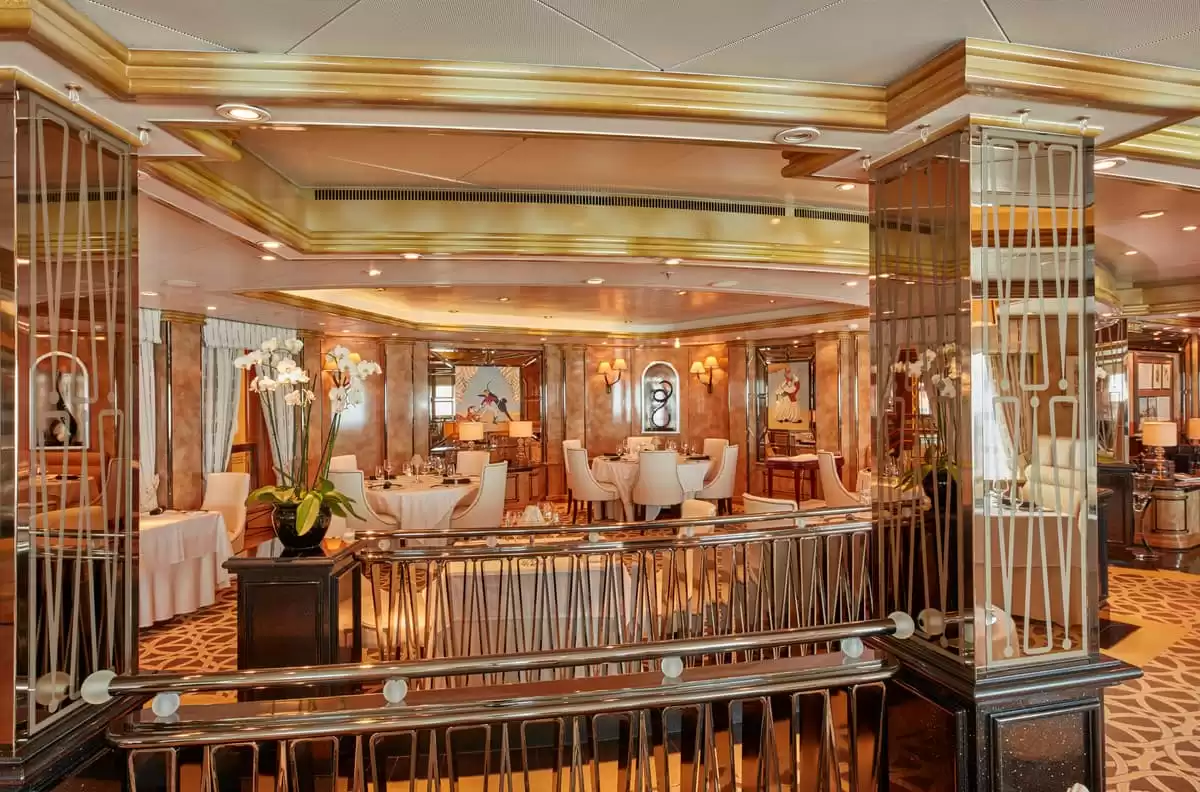 el Queen Elizabeth :  cabine 37