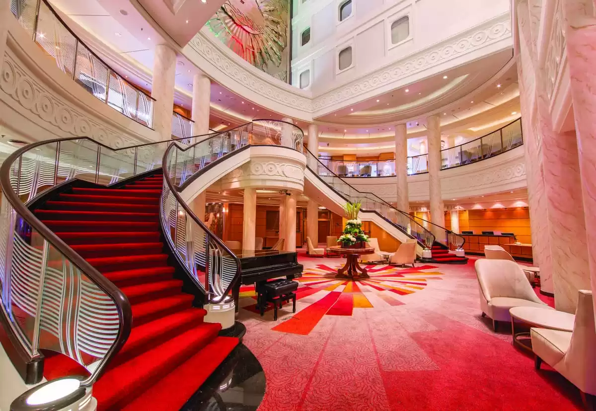 el Queen Mary 2 :  cabine 2