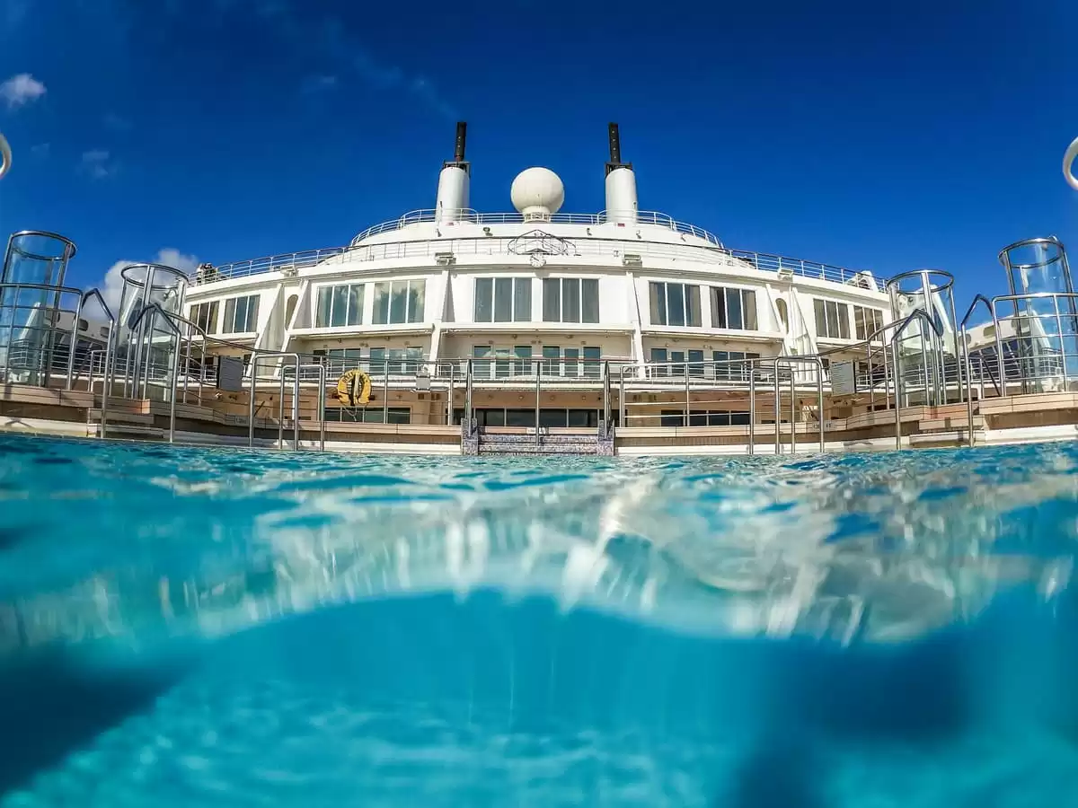 el Queen Mary 2 :  cabine 6