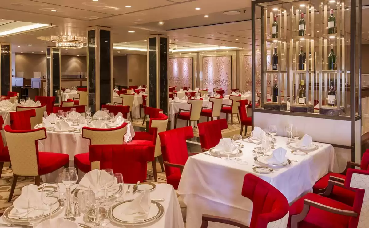 el Queen Mary 2 :  cabine 17