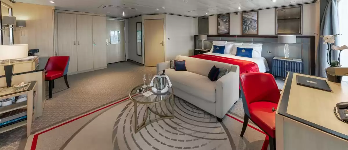 el Queen Mary 2 :   8