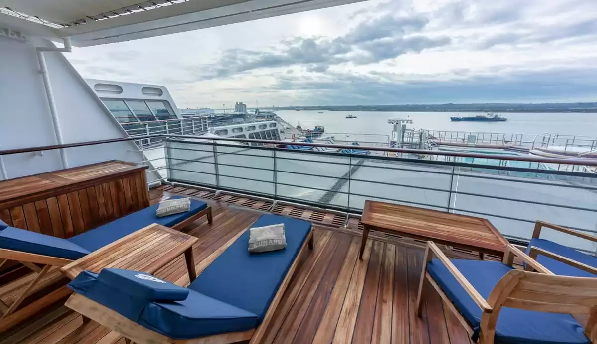 el Queen Mary 2 :   13
