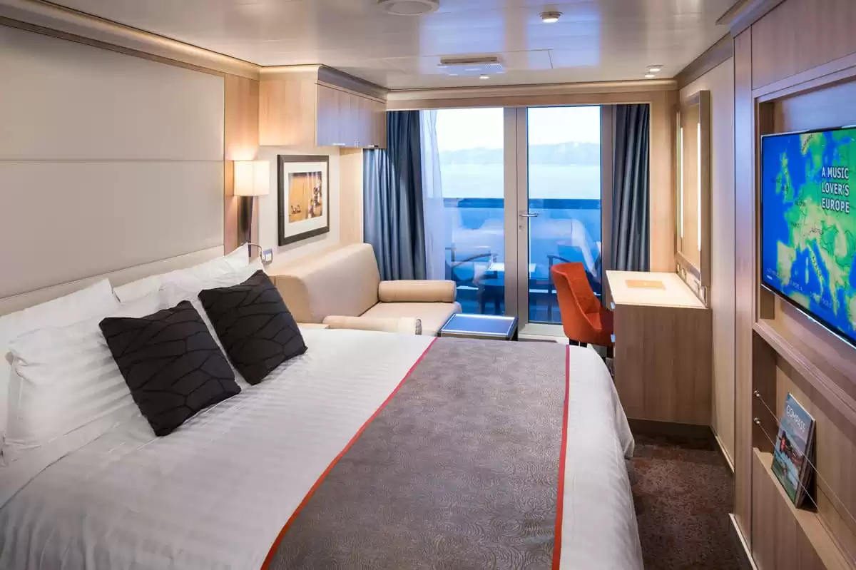 el MS Koningsdam :   4