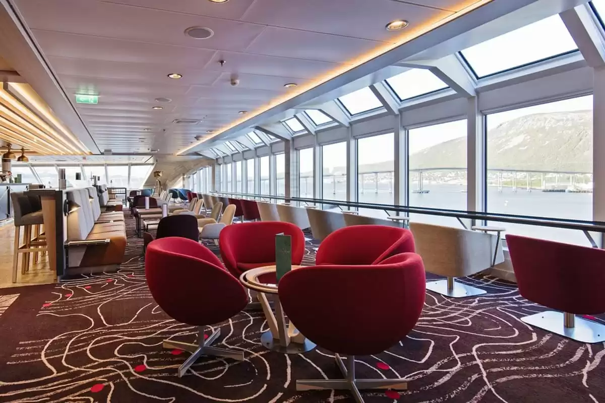 el MS Roald Amundsen :  cabine 12