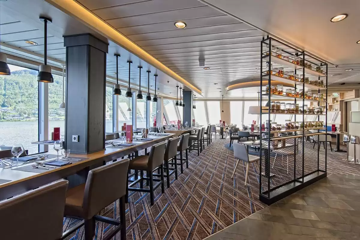el MS Roald Amundsen :  cabine 62