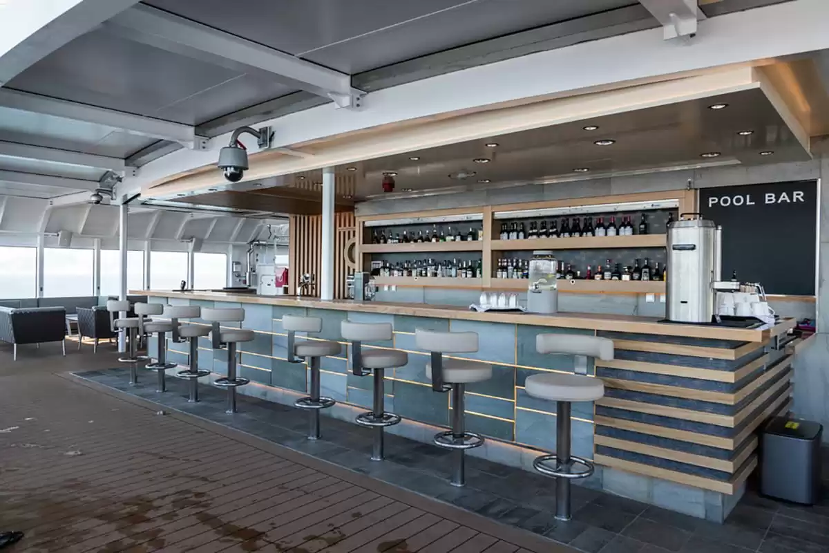 el MS Roald Amundsen :  cabine 65