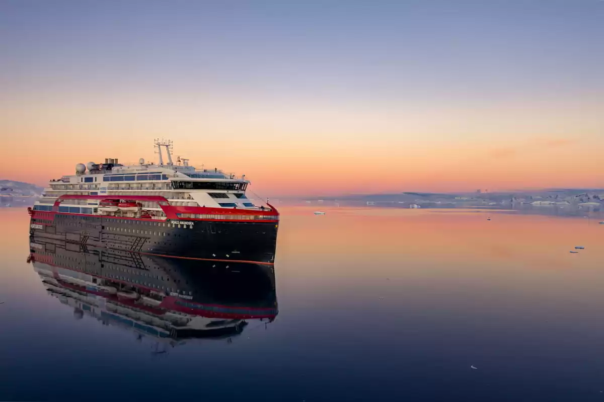 el MS Roald Amundsen :  cabine 85