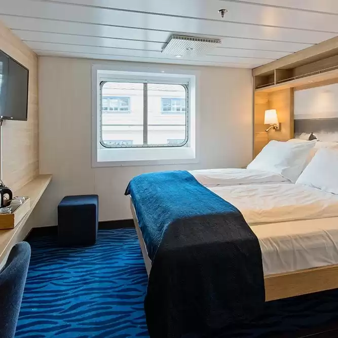 el MS Spitsbergen :   11