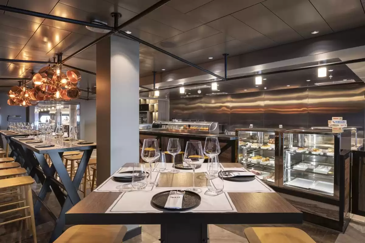 el MSC Bellissima :  cabine 14