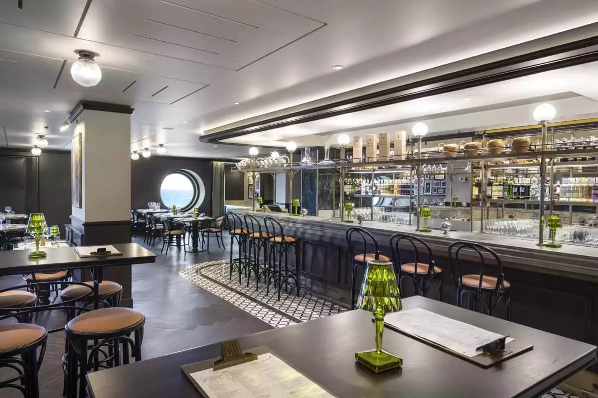 el MSC Bellissima :  cabine 33