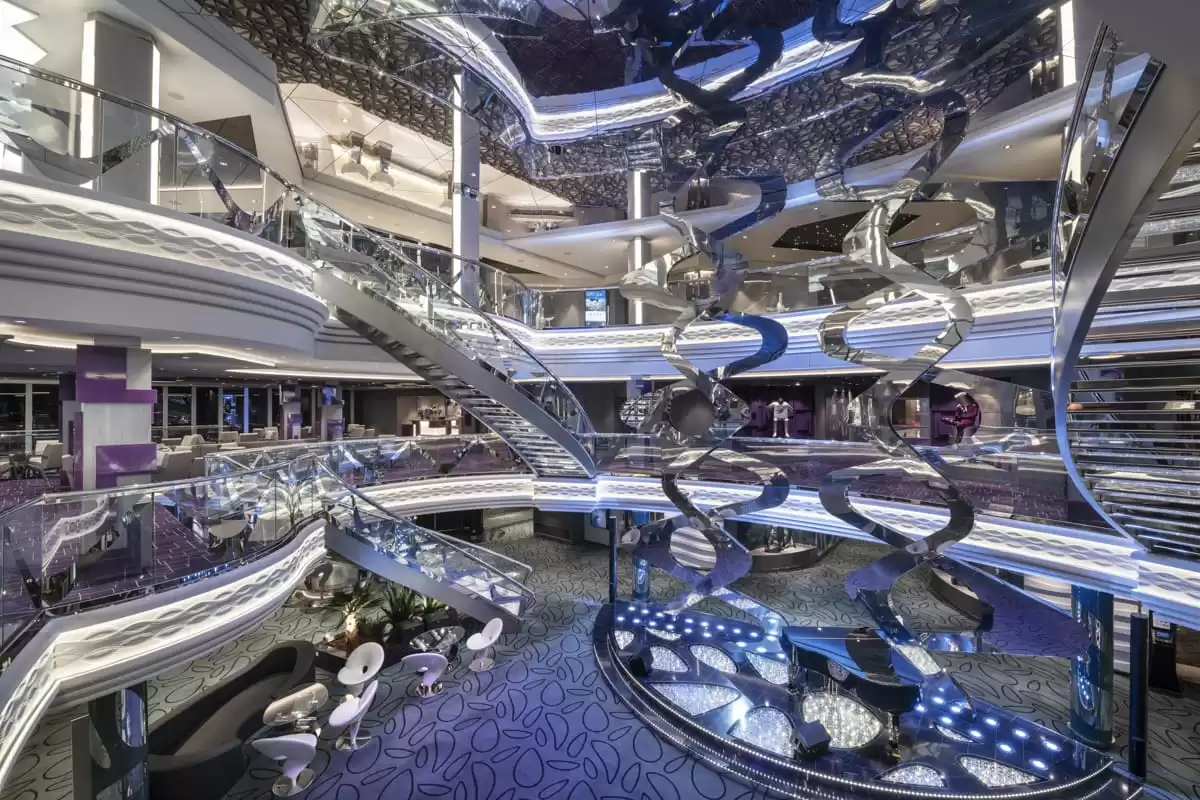 el MSC Bellissima :  cabine 39