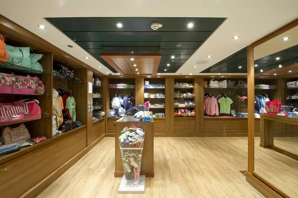 el MSC Divina :  cabine 42
