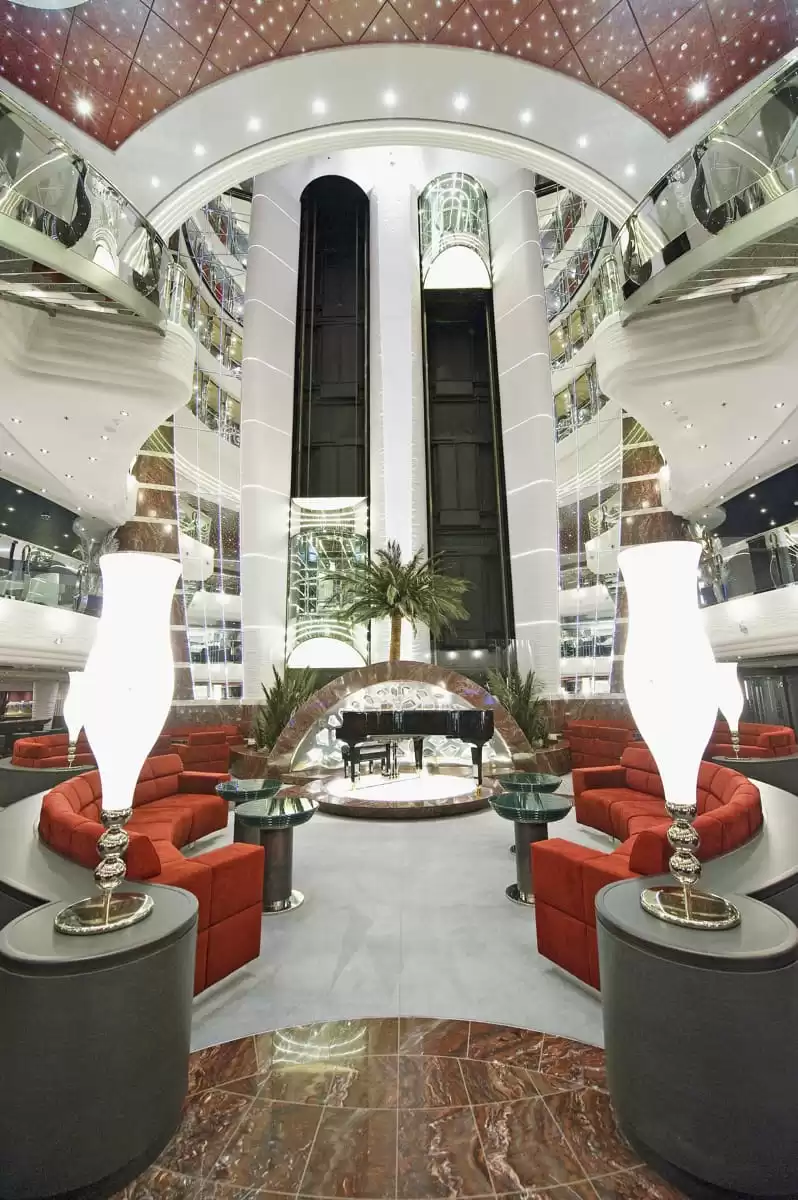 el MSC Divina :  cabine 14