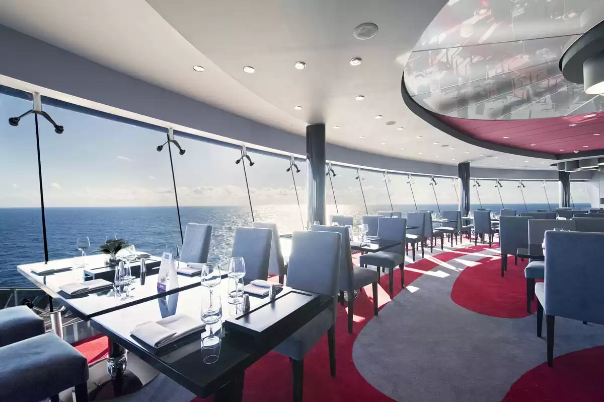 el MSC Divina :  cabine 74