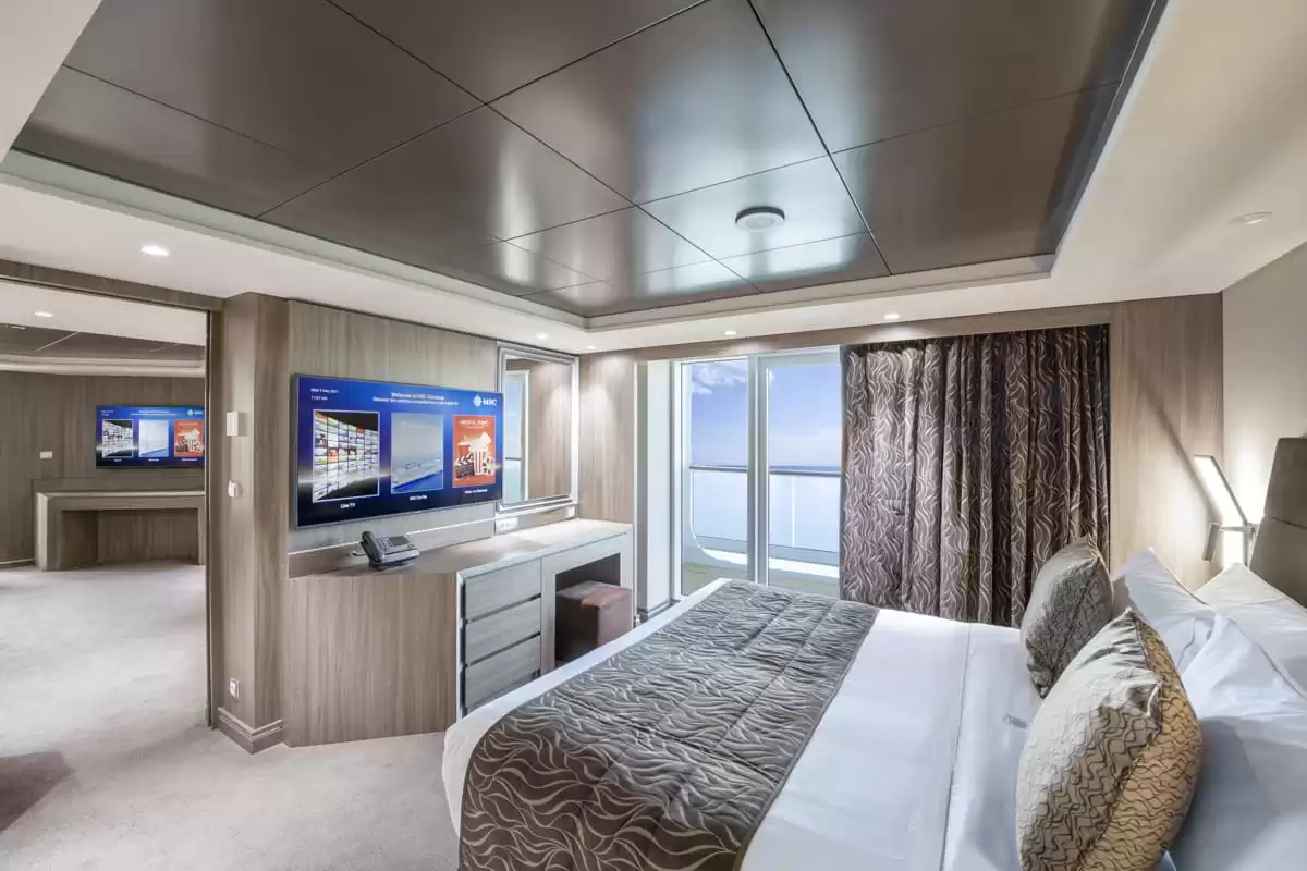 el MSC Euribia :   42
