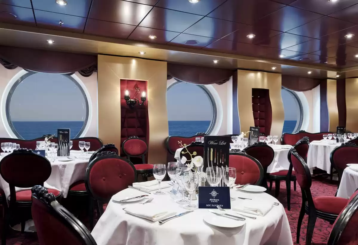 el MSC Fantasia :  cabine 200