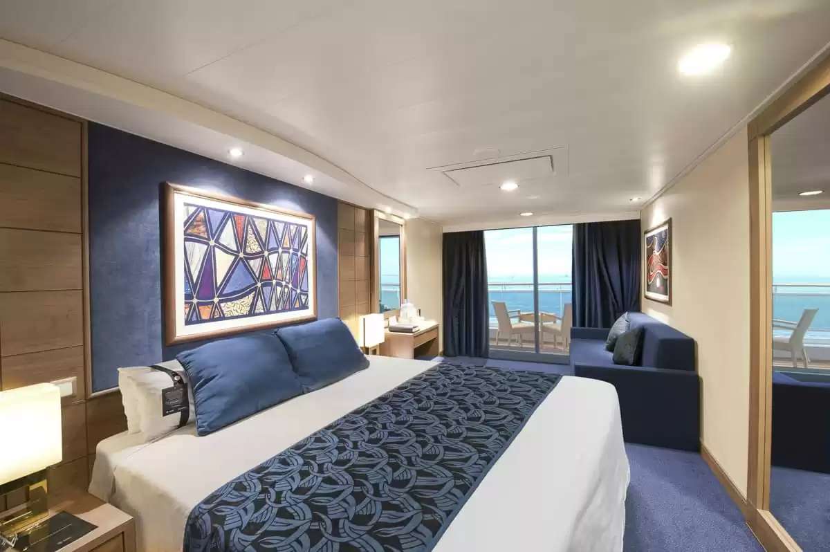 el MSC Magnifica :   3