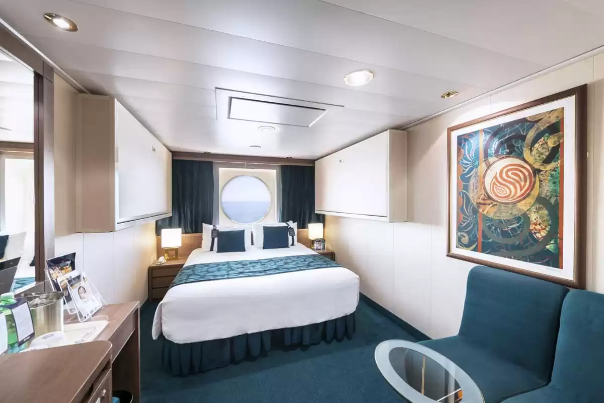 el MSC Magnifica :   7