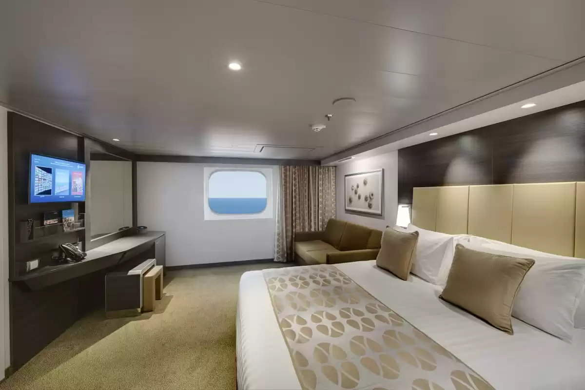 el MSC Meraviglia :   4