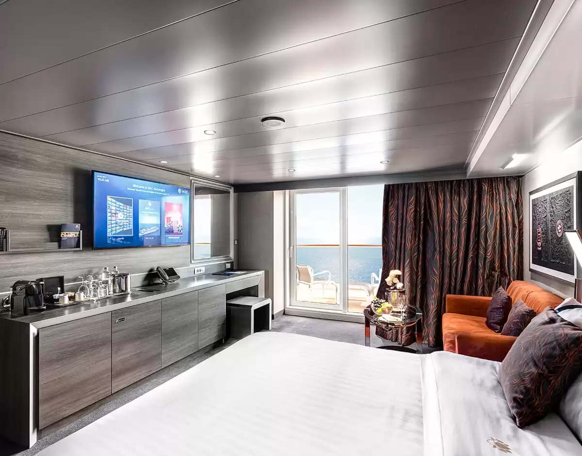 el MSC Meraviglia :   57