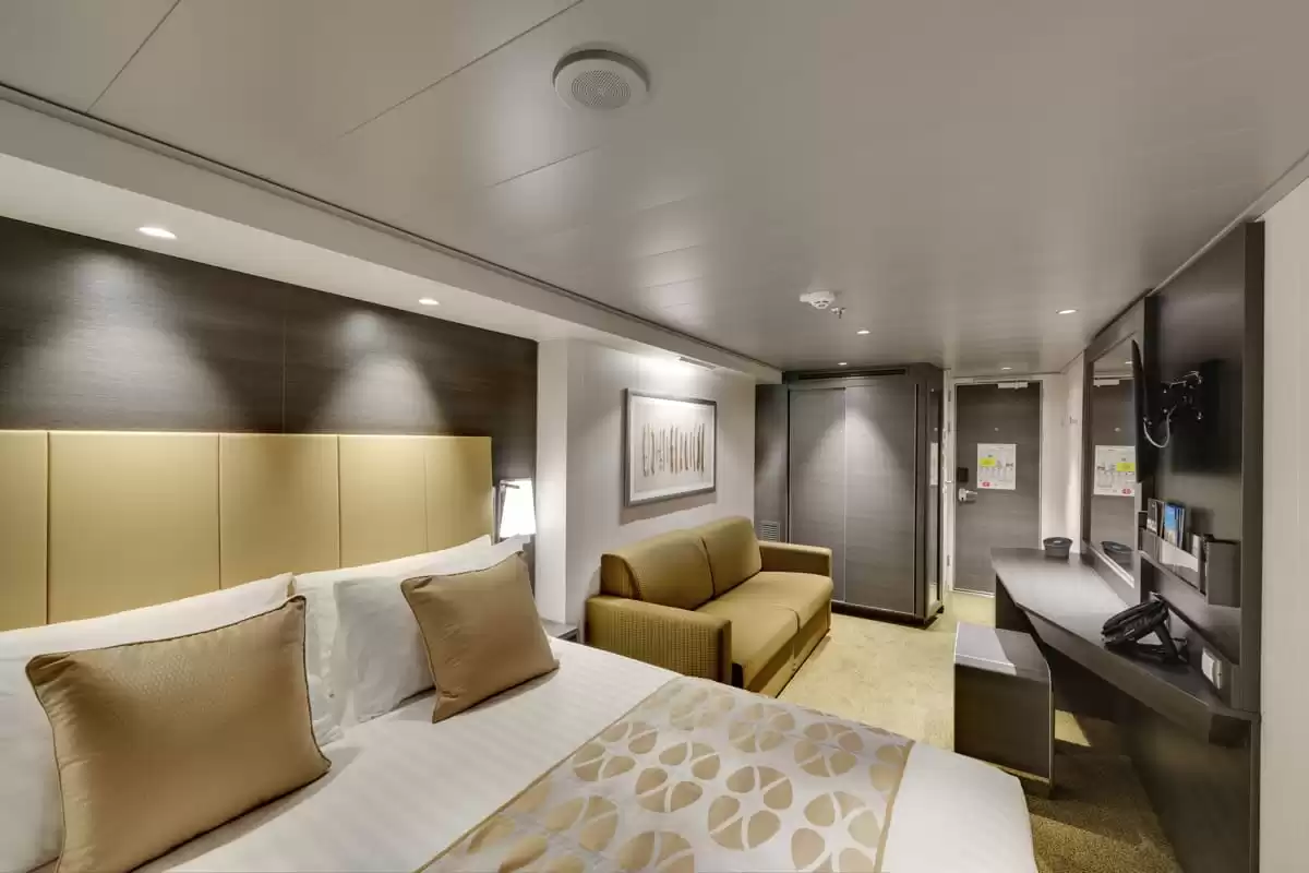 el MSC Meraviglia :   64