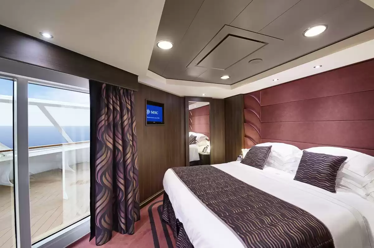 el MSC Preziosa :   1