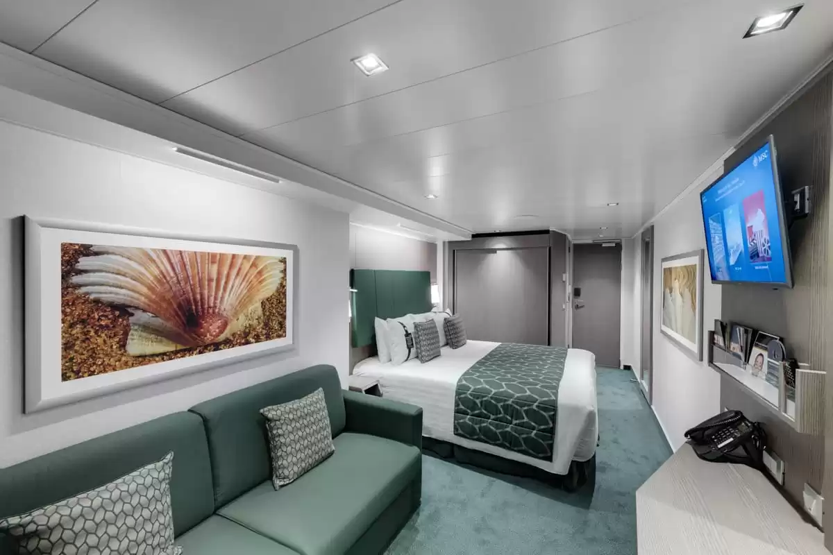 el MSC Seaview :   65