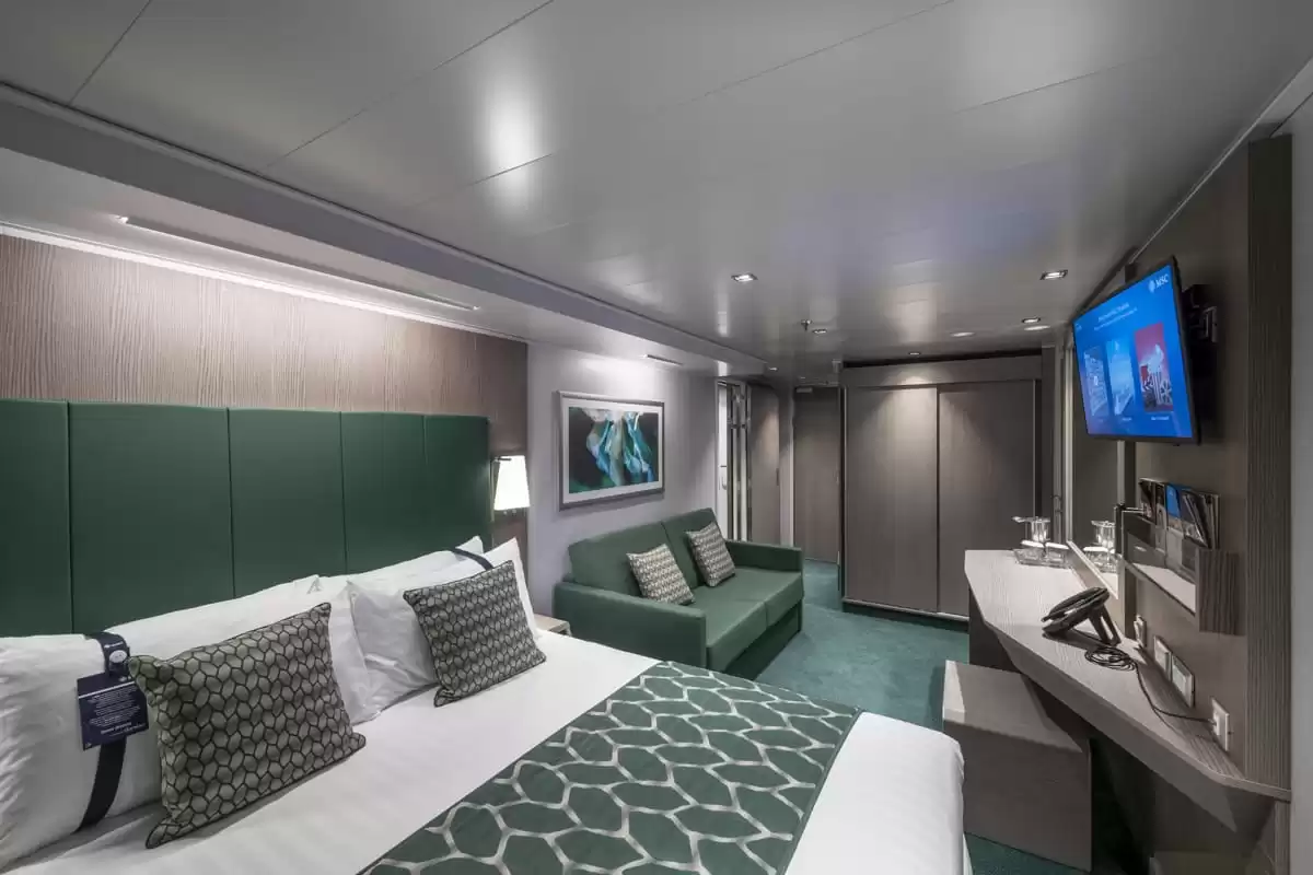 el MSC Seaview :   77