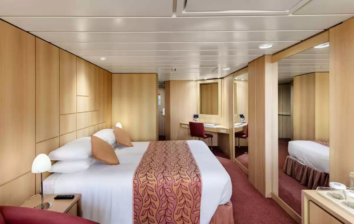 el MSC Sinfonia :   3