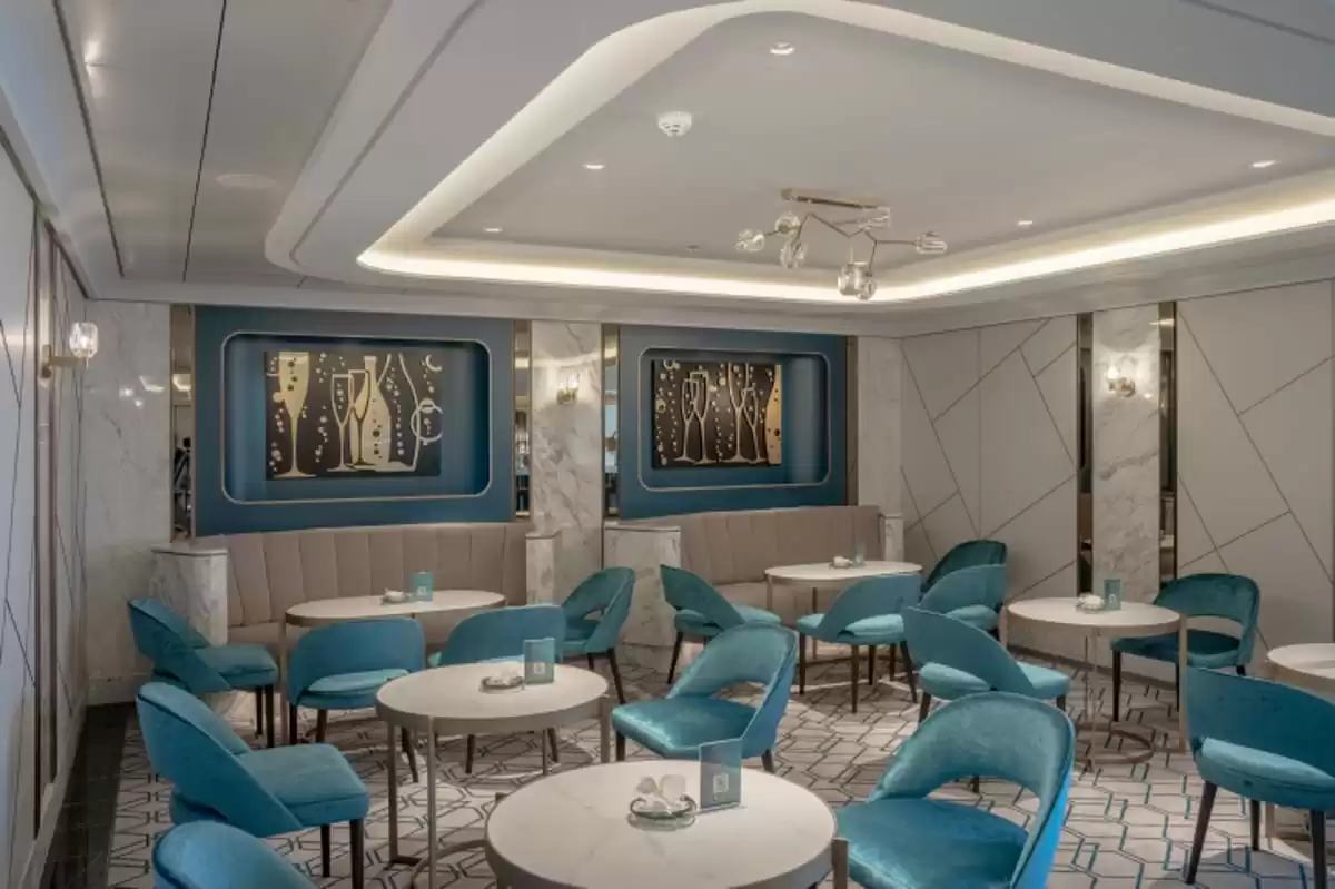 el MSC World Europa :  cabine 23