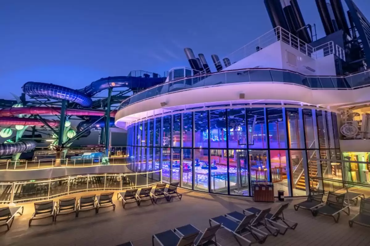 el MSC World Europa :  cabine 66