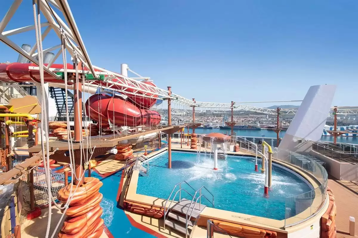 el MSC World Europa :  cabine 106