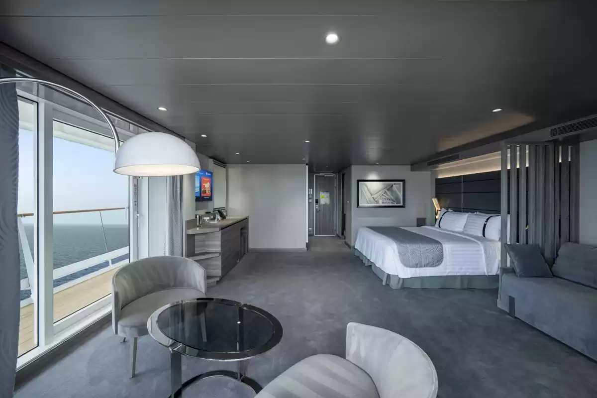 el MSC World Europa :   42