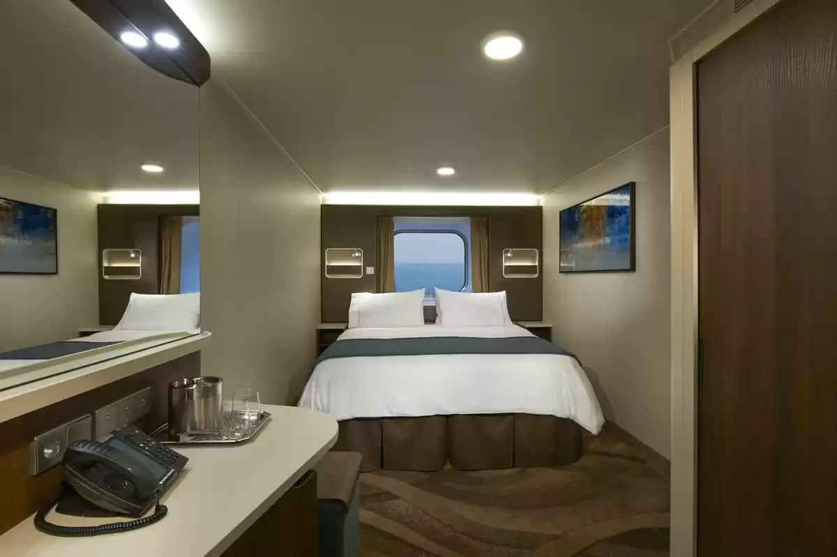 el Norwegian Escape :   12