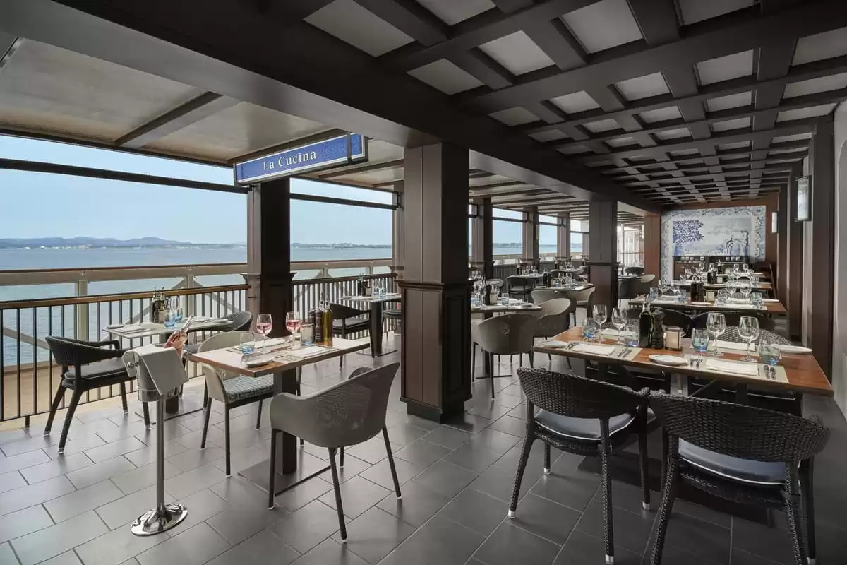 el Norwegian Joy :  cabine 15