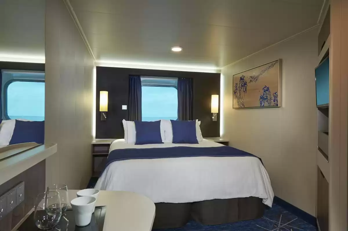el Norwegian Joy :   15