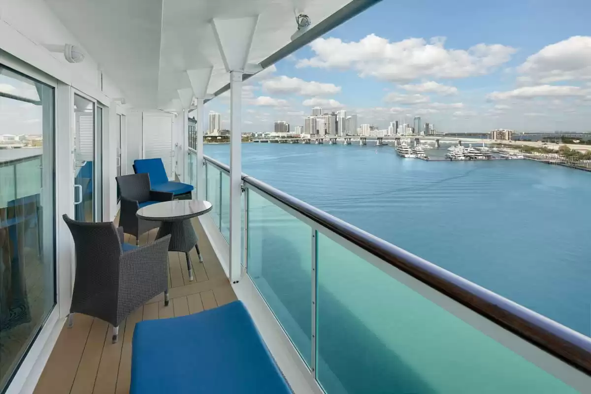 el Mariner of the Seas :   24