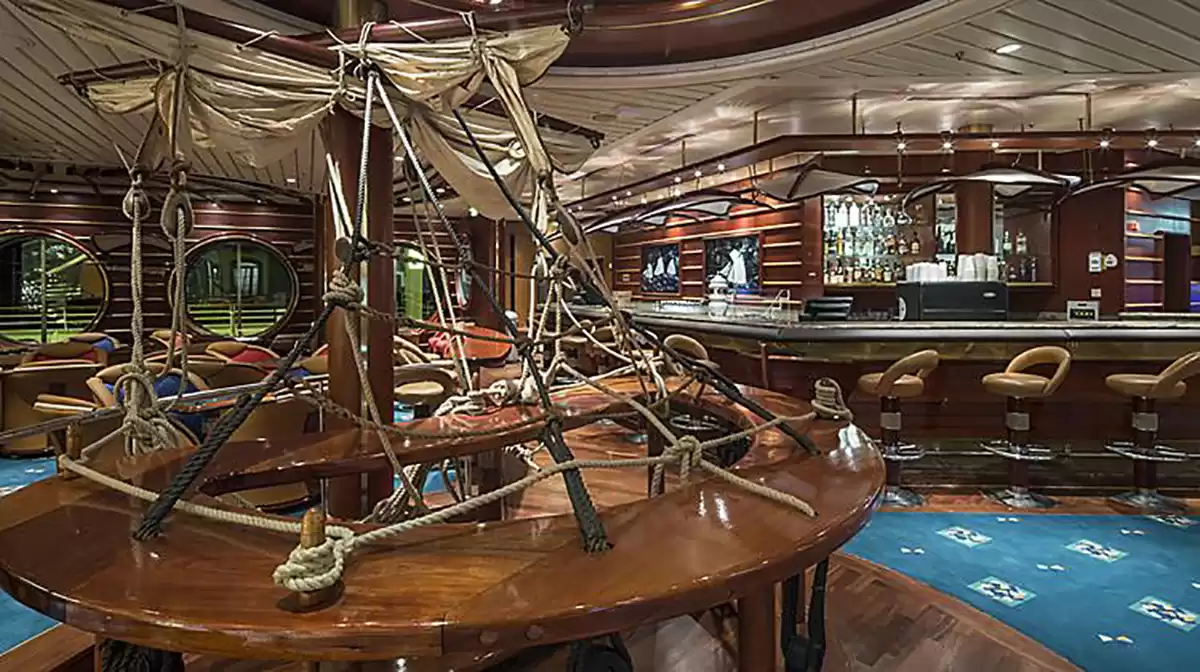 el Odyssey of the Seas  :  cabine 18